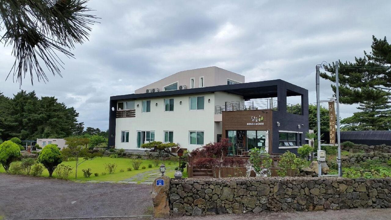 Moon Forest Guesthouse Τζέτζου Εξωτερικό φωτογραφία
