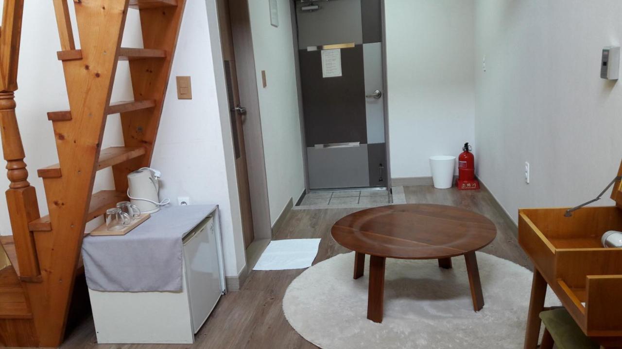 Moon Forest Guesthouse Τζέτζου Εξωτερικό φωτογραφία